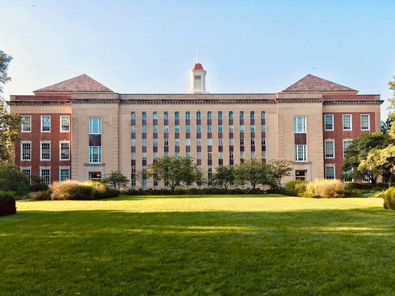 NUS